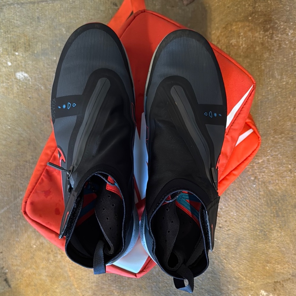 Nike Air Zoom Infinity Tour 2 Shield Men's Weatherized Golf Shoes - Picture 7 of 7